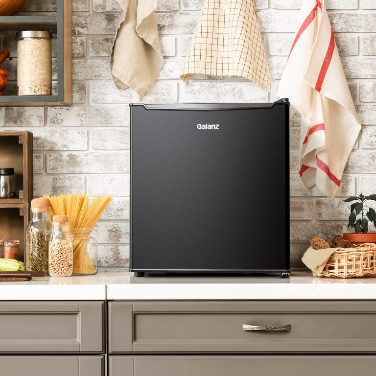 GL17BK 1.7 Cu Ft Compact Refrigerator Galanz Thoughtful Engineering